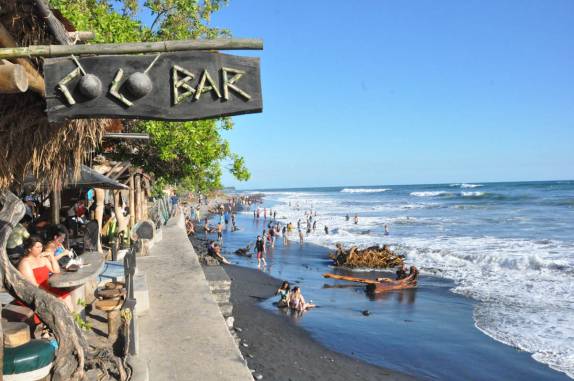 El Tunco, litoral de El Salvador